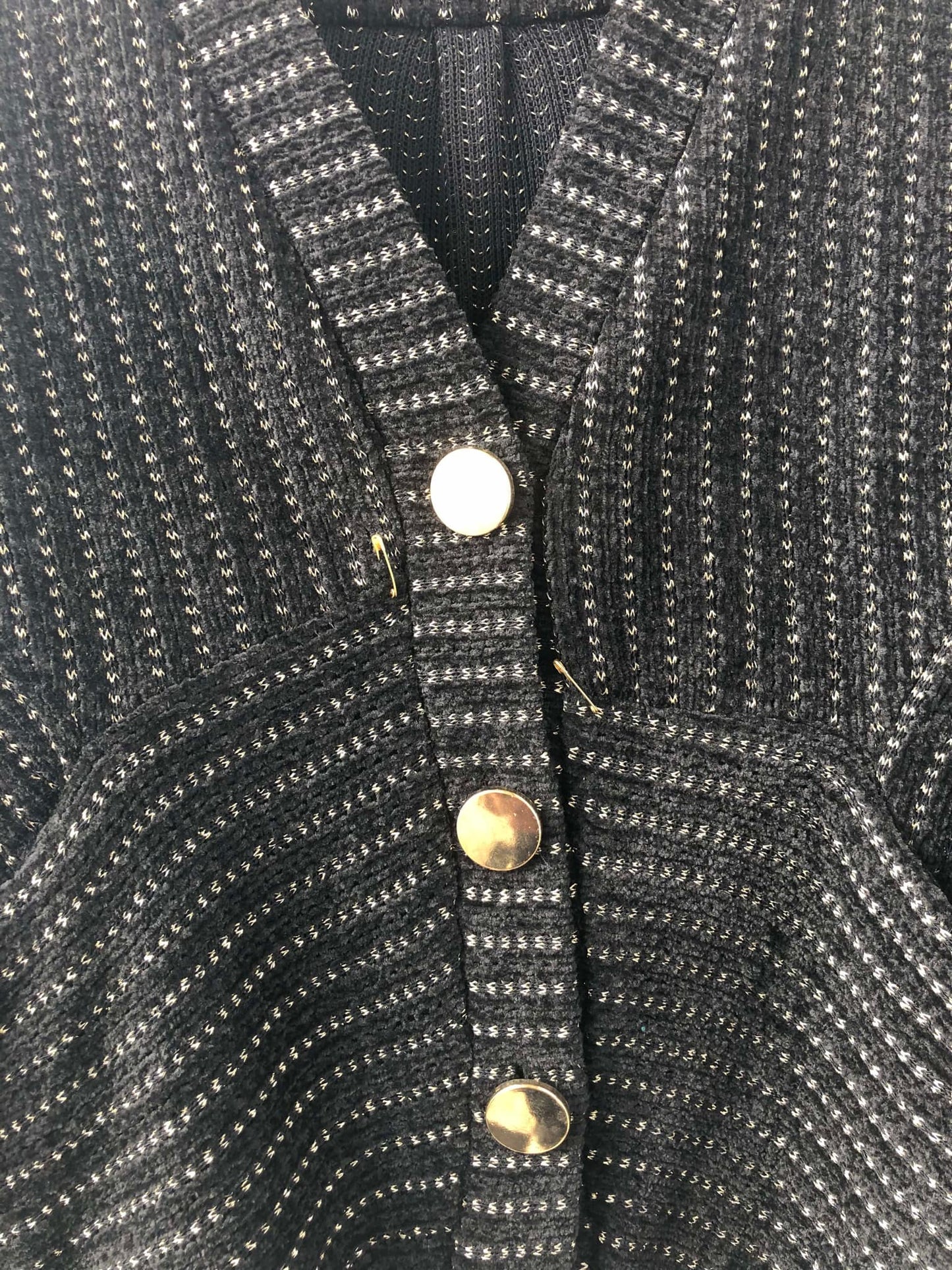 Cardigan en tricot noir Gold Lion - Petit/Small