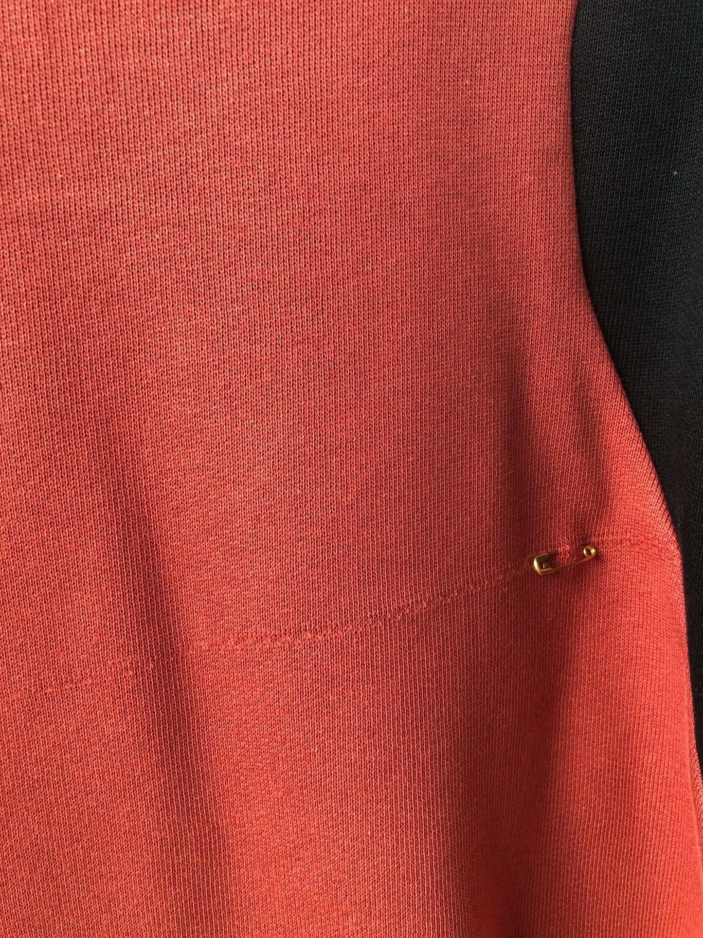 Crewneck terracotta avec découpe tricolore Sour Time - Medium