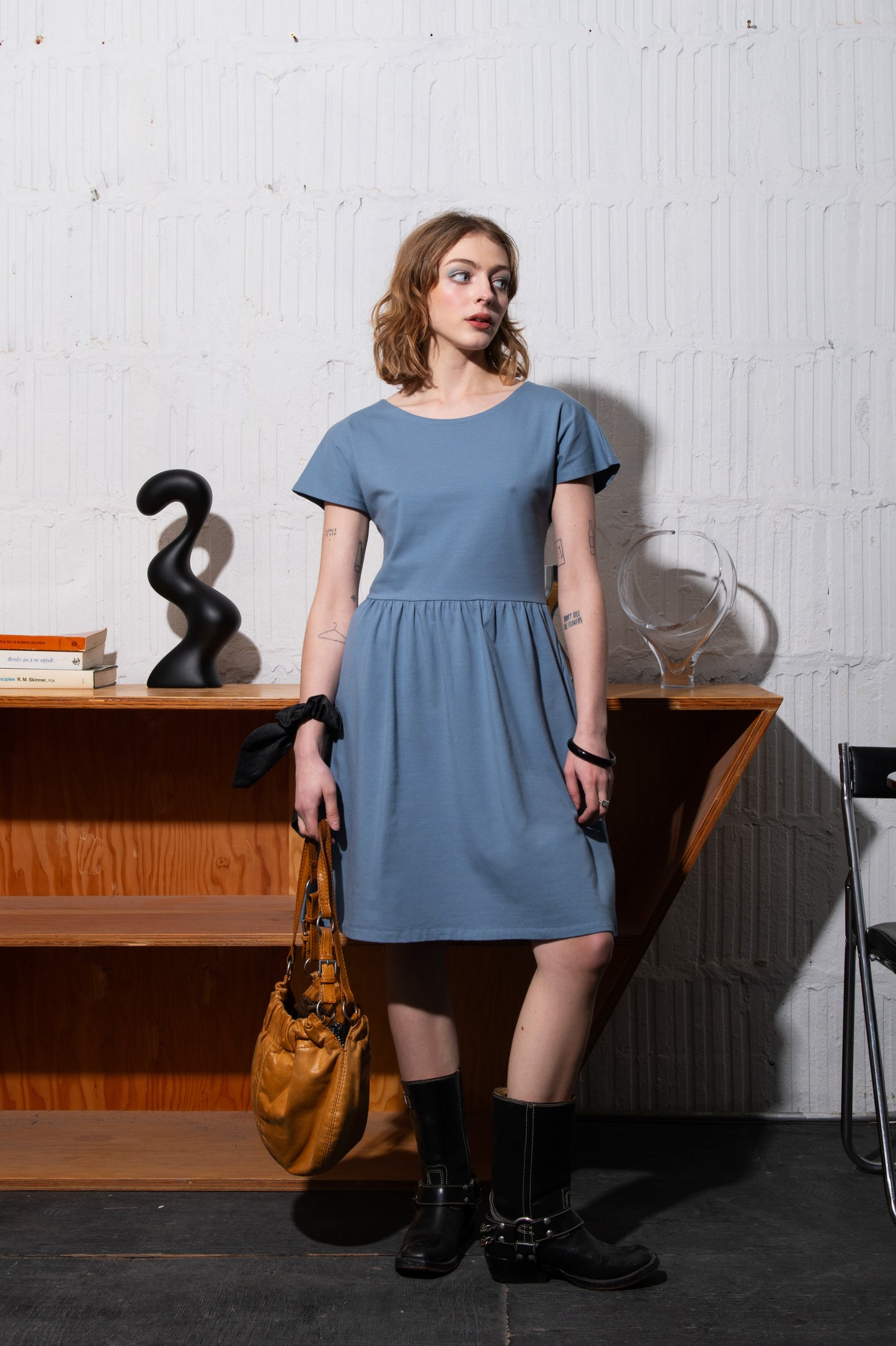Loose-fitting dress Adikia