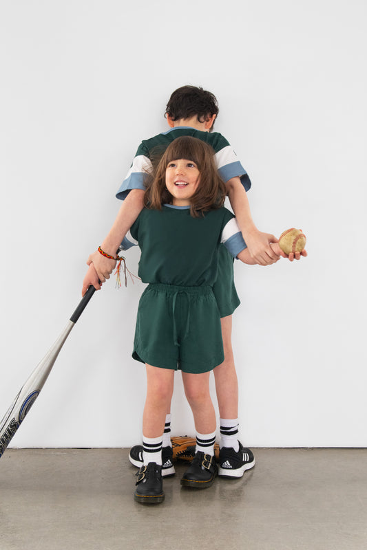 Short vert évolutif pour enfants