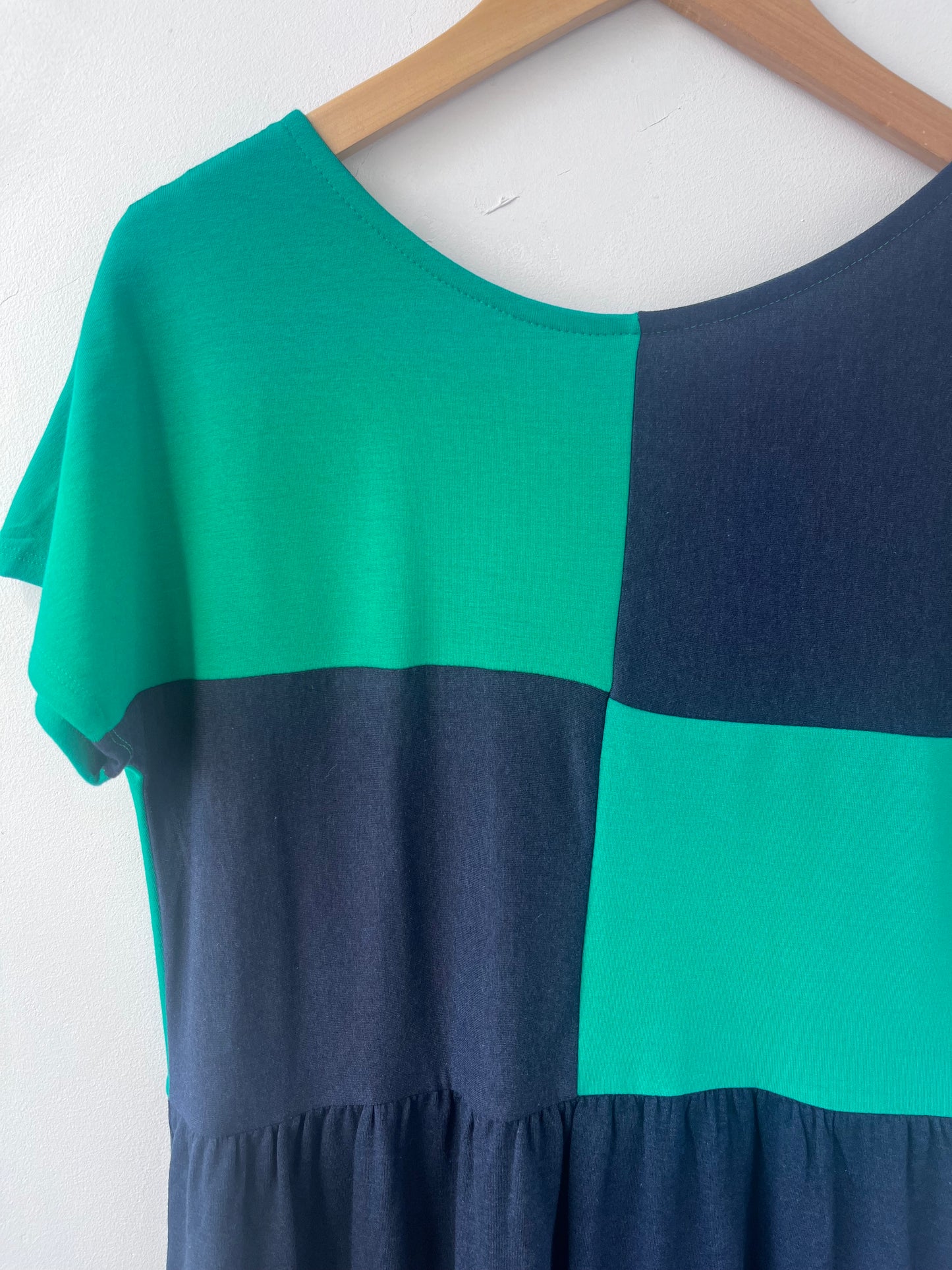 Robe ample deux tons vert/marine M DEFECT