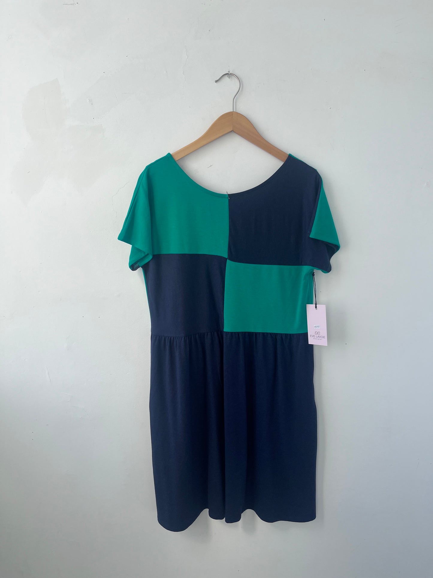 Robe ample deux tons vert/marine L DEFECT