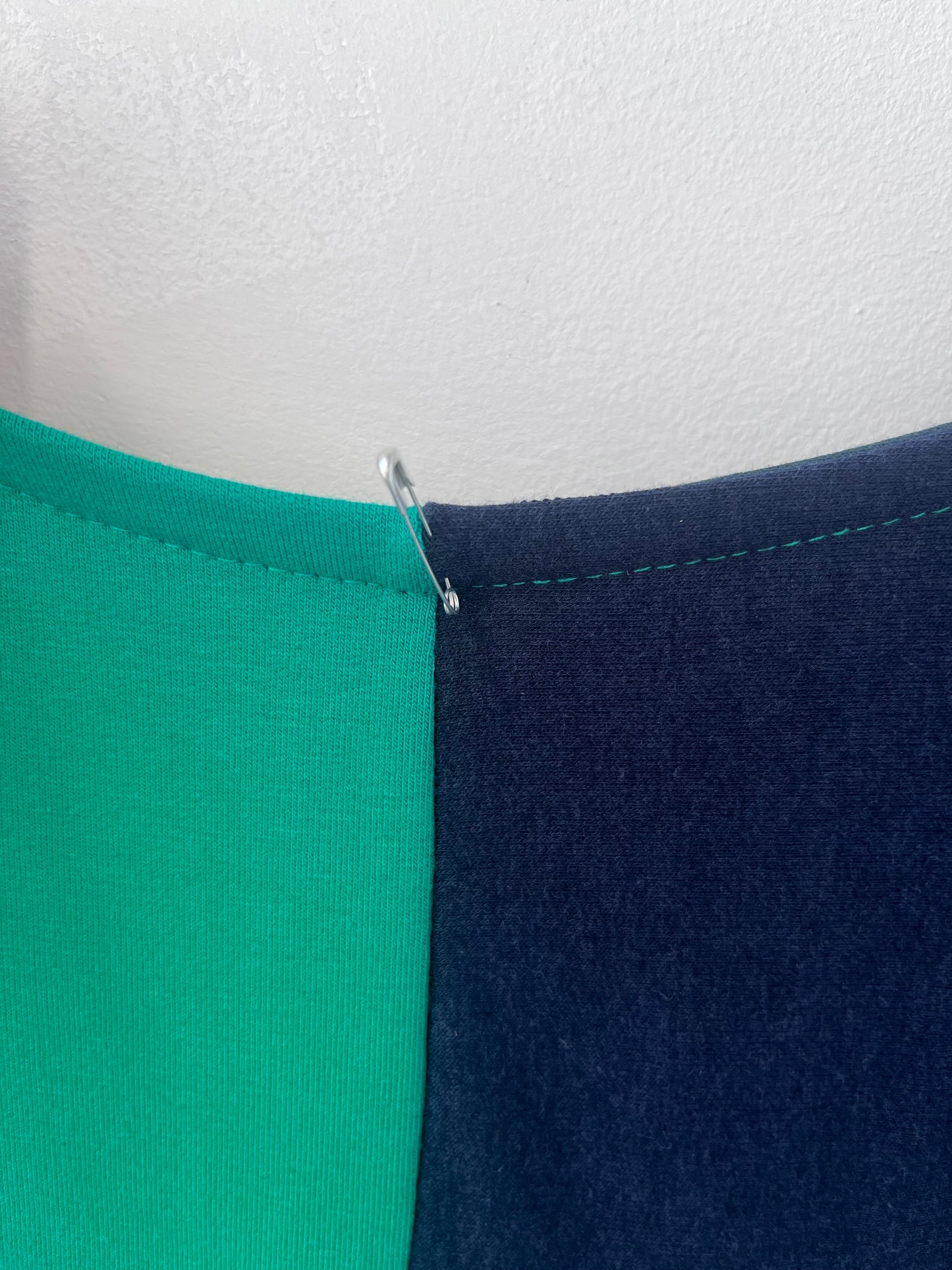 Robe ample deux tons vert/marine L DEFECT