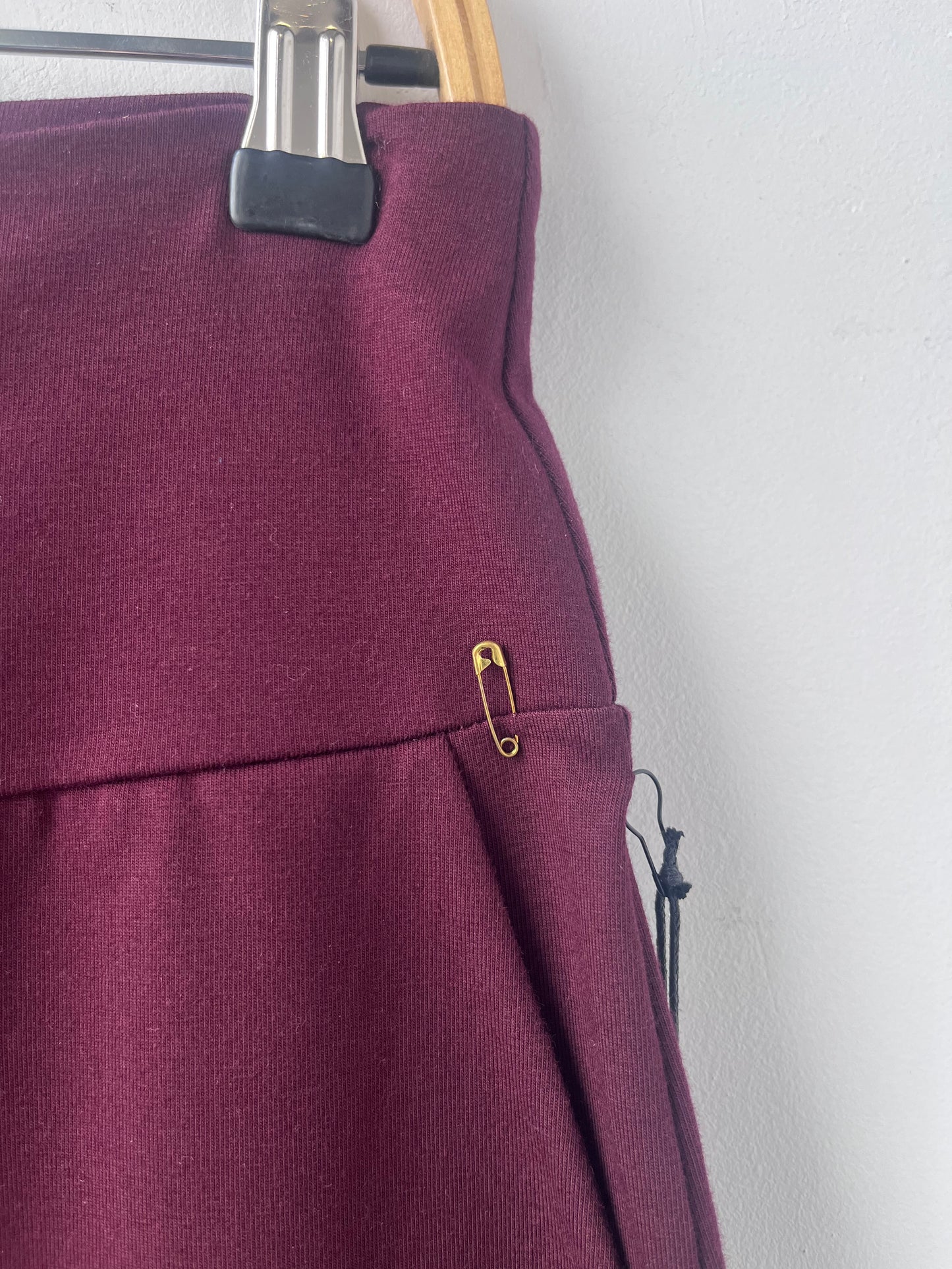 Pantalon en coton Trille bourgogne M DEFECT