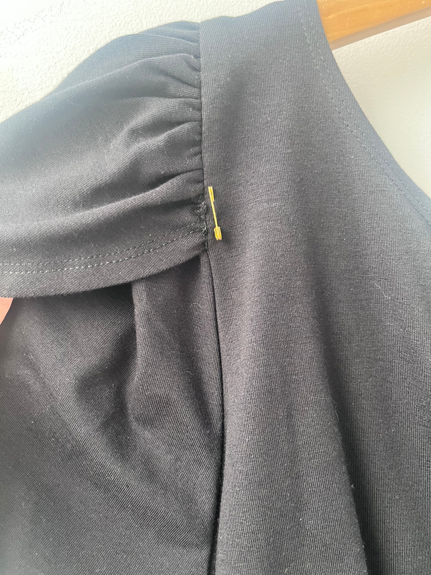 Robe Tulipe noire XL DEFECT