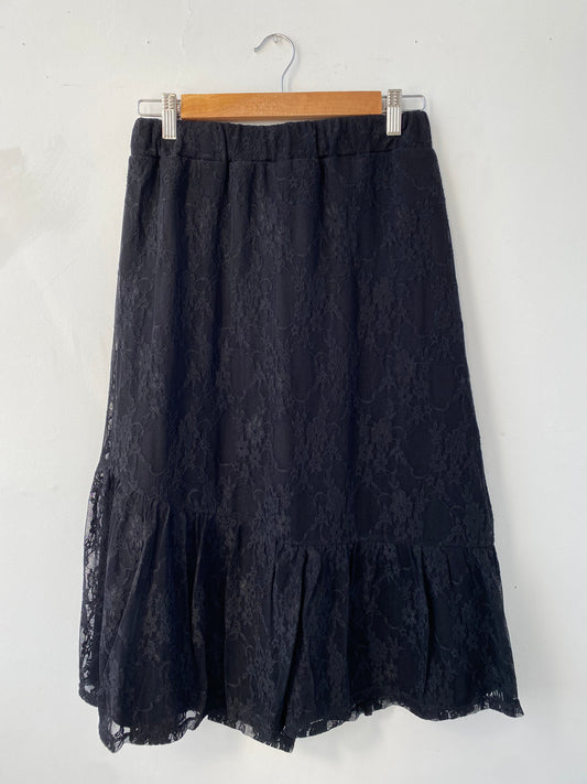 Ruffled black lace skirt Aporià