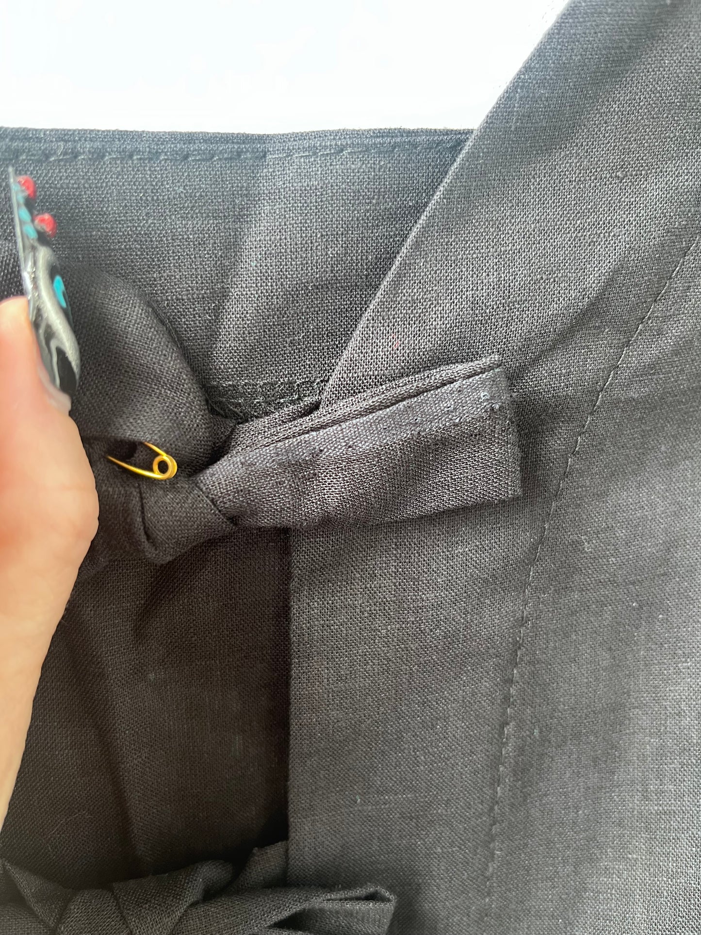 Haut court tissé noir Prêle M DEFECT