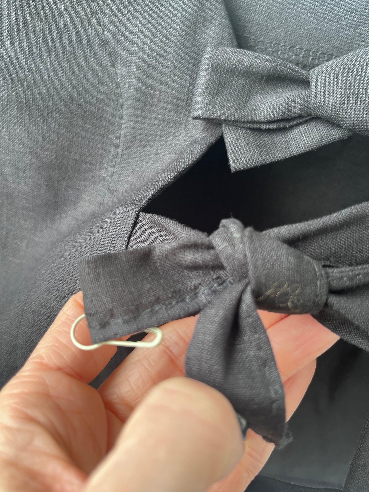 Haut court tissé noir Prêle M DEFECT