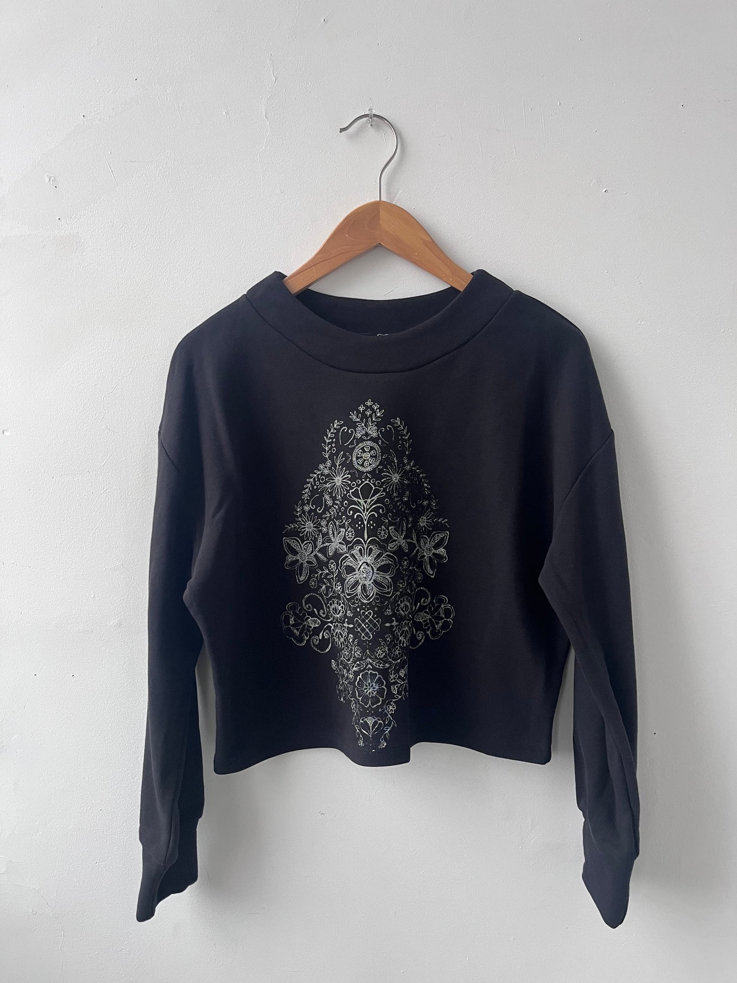 Chandail molletonné sérigraphié Hannay noir S DEFECT