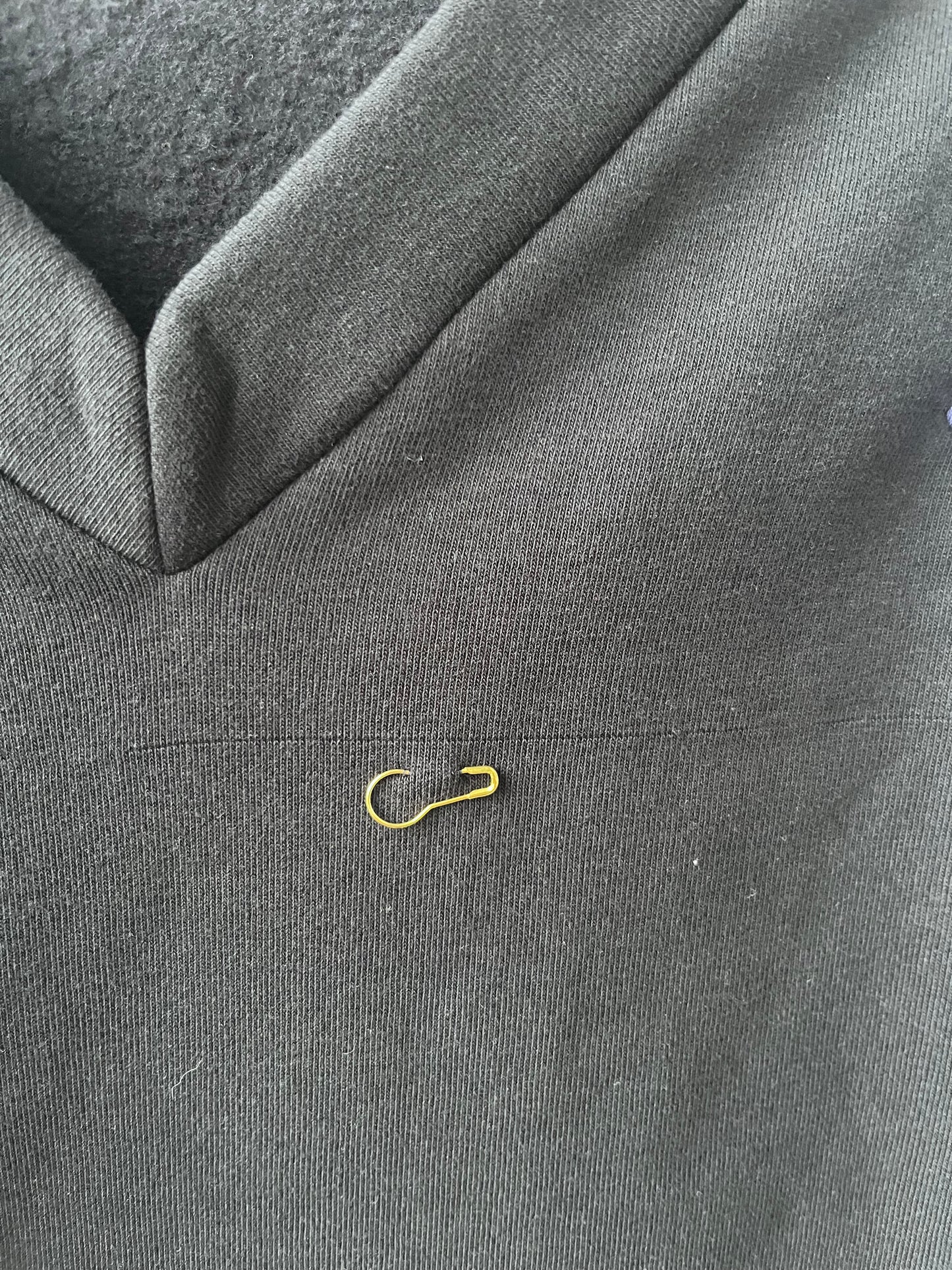 Chandail molletonné Sinclair noir S DEFECT