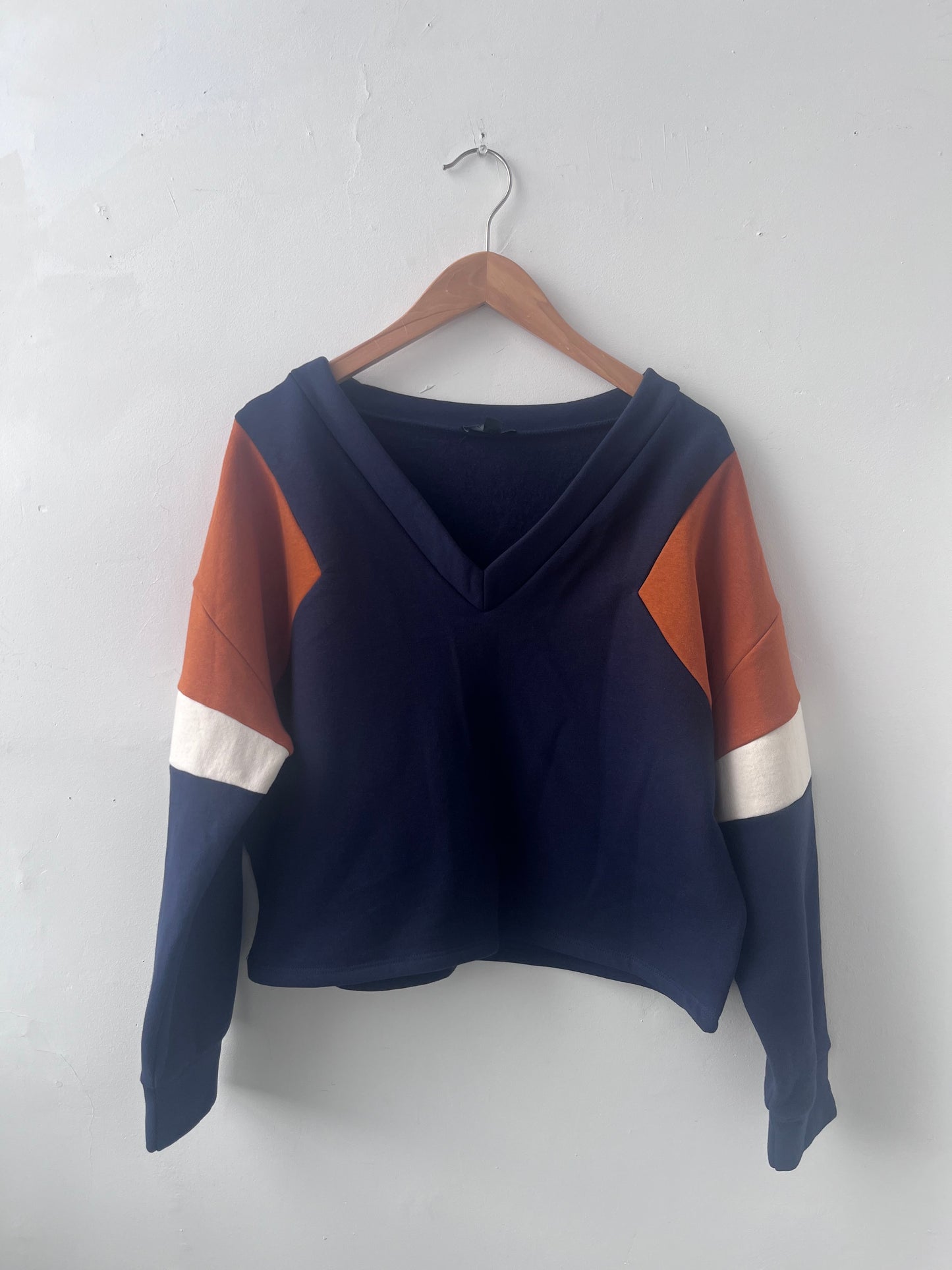 Chandail molletonné Sinclair bleu marine L DEFECT