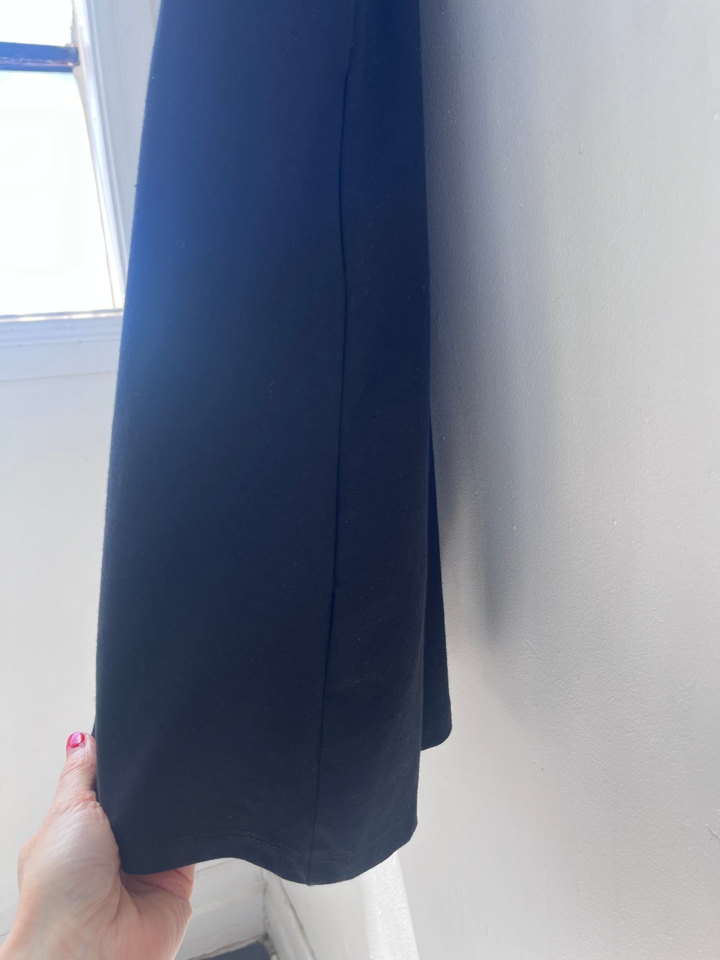 Robe Tulipe noire M DEFECT