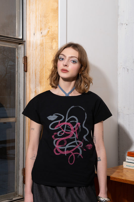 T-shirt Thémis noir (soldes)