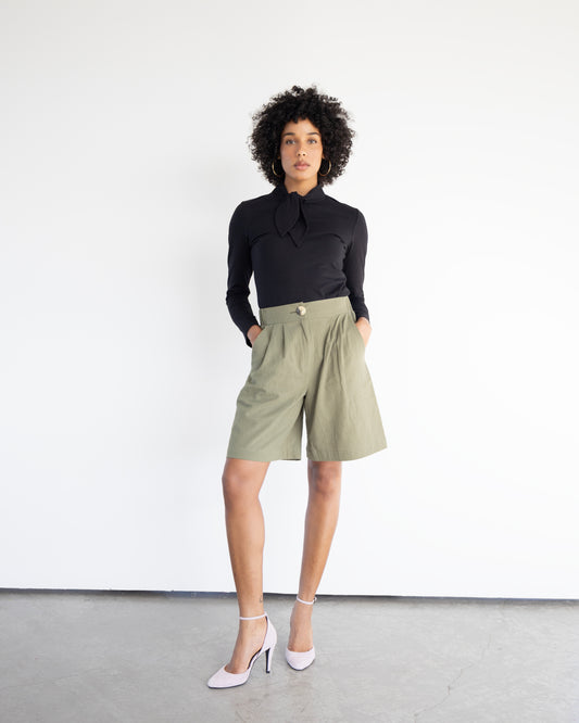 Watson olive cotton loose shorts