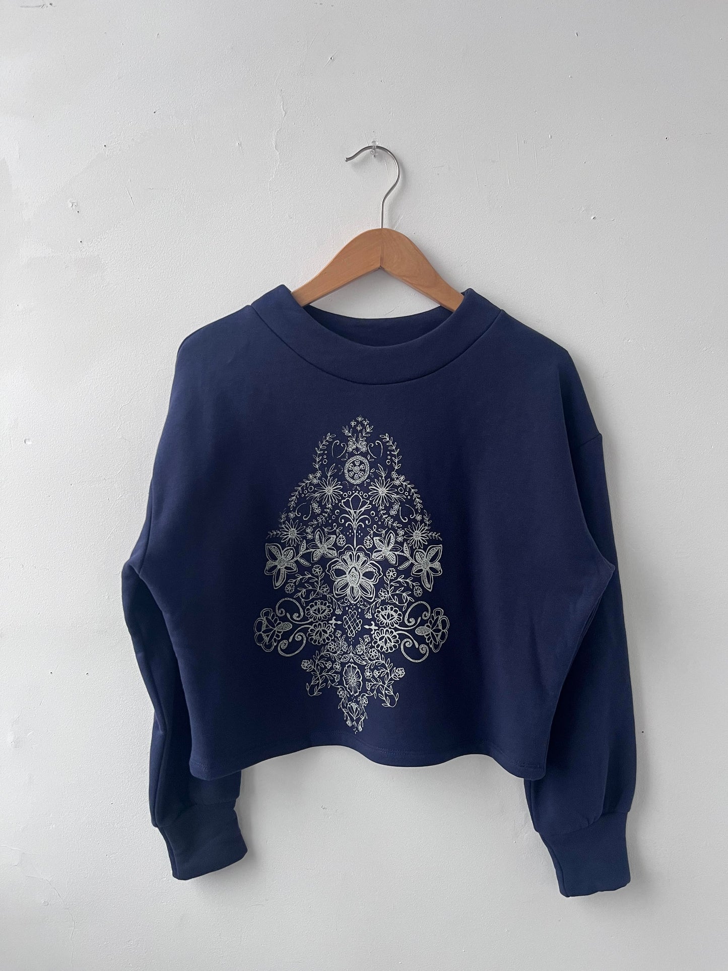 Chandail molletonné sérigraphié Hannay bleu marine  S DEFECT